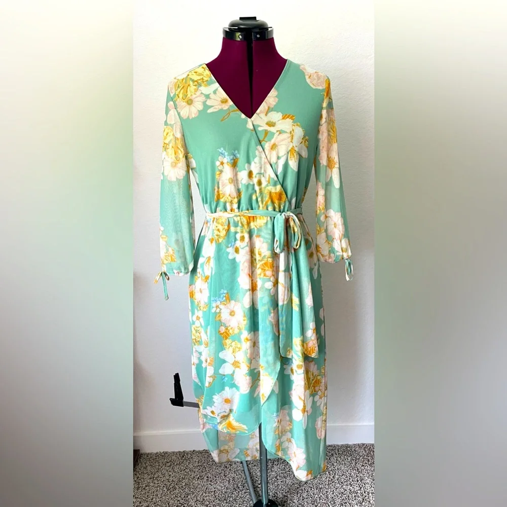 Allison Brittney mint green floral dress - Picture 1 of 5